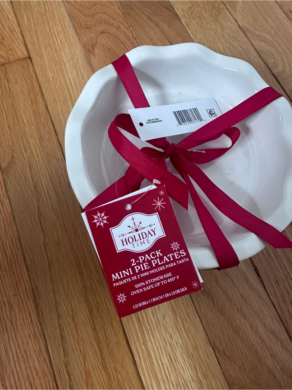 Holiday Time White Mini Pie Plates